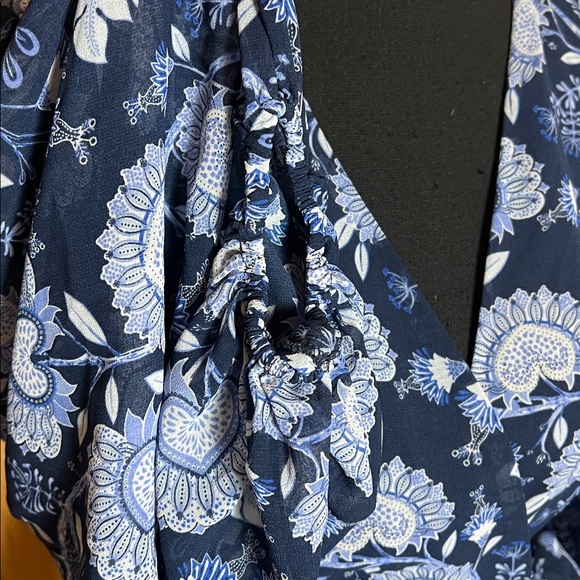 HUTCH Floral wrap maxi dress - Picture 10 of 11